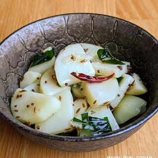 じゃがいものカレーリーフ炒め